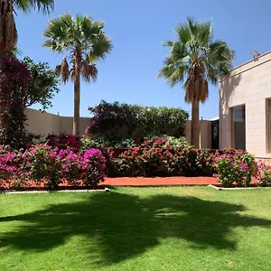 المنزل فيلة